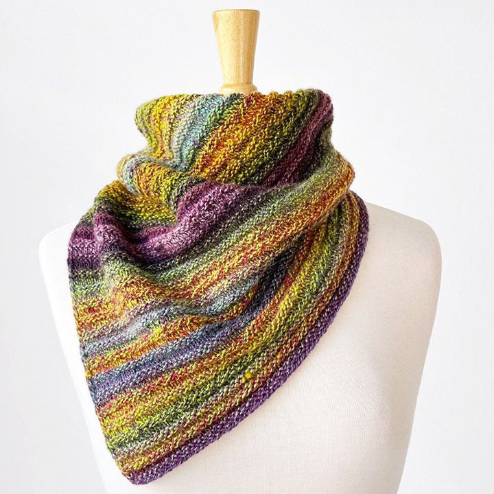 Traveler Cowl in Entropy DK