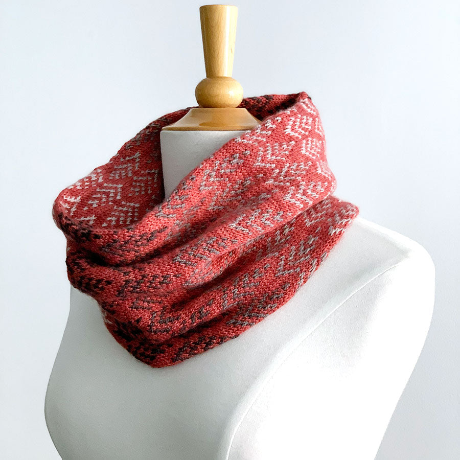 Lightwood Cowl in Fiberstory