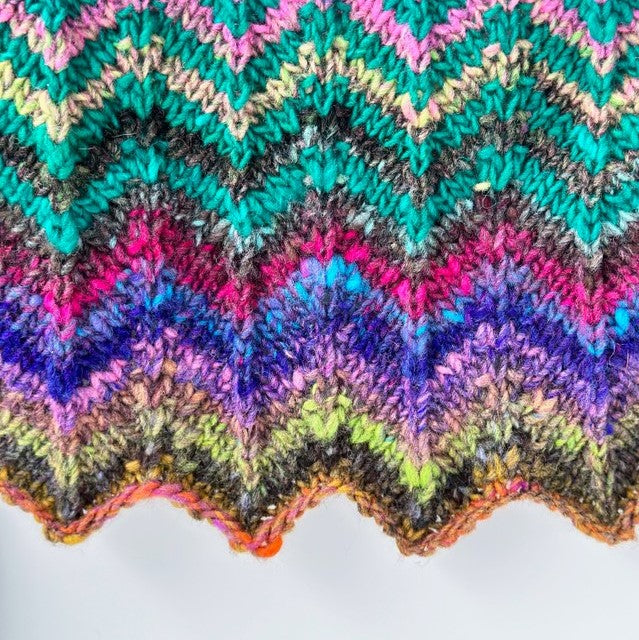 Ripple Scarf in Ito + Malvinas