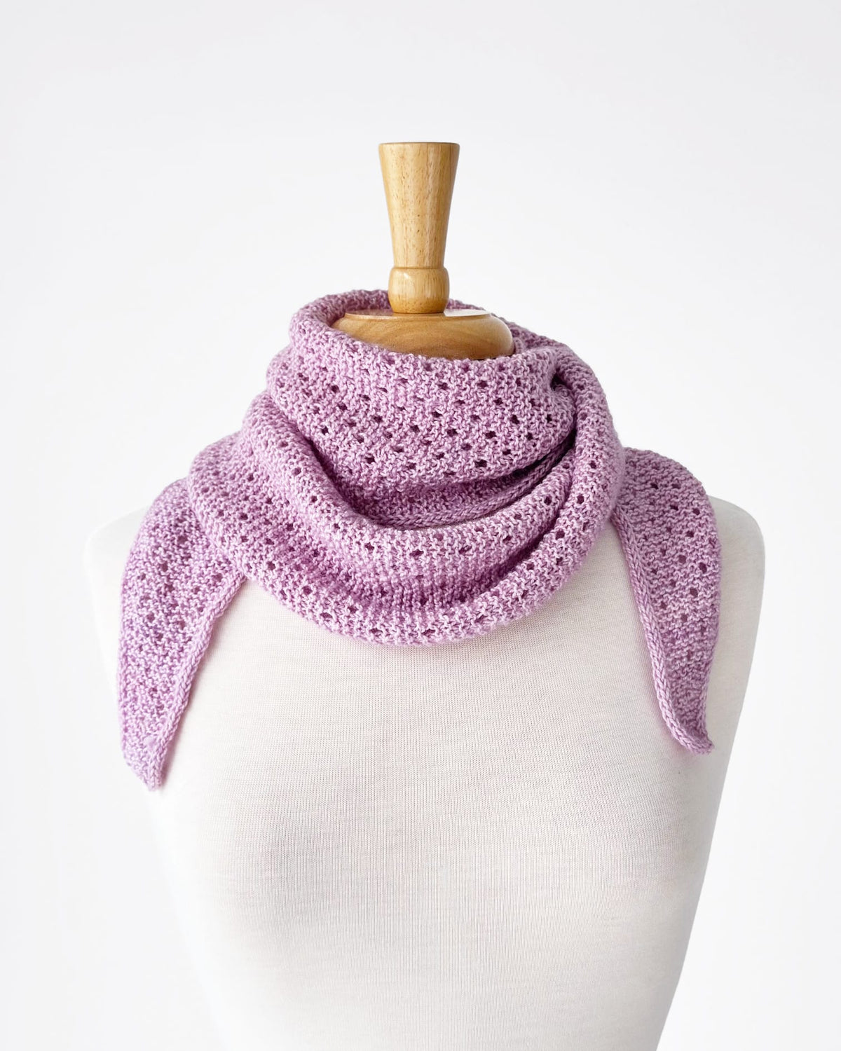 Garter Eyelet Scarf Pattern