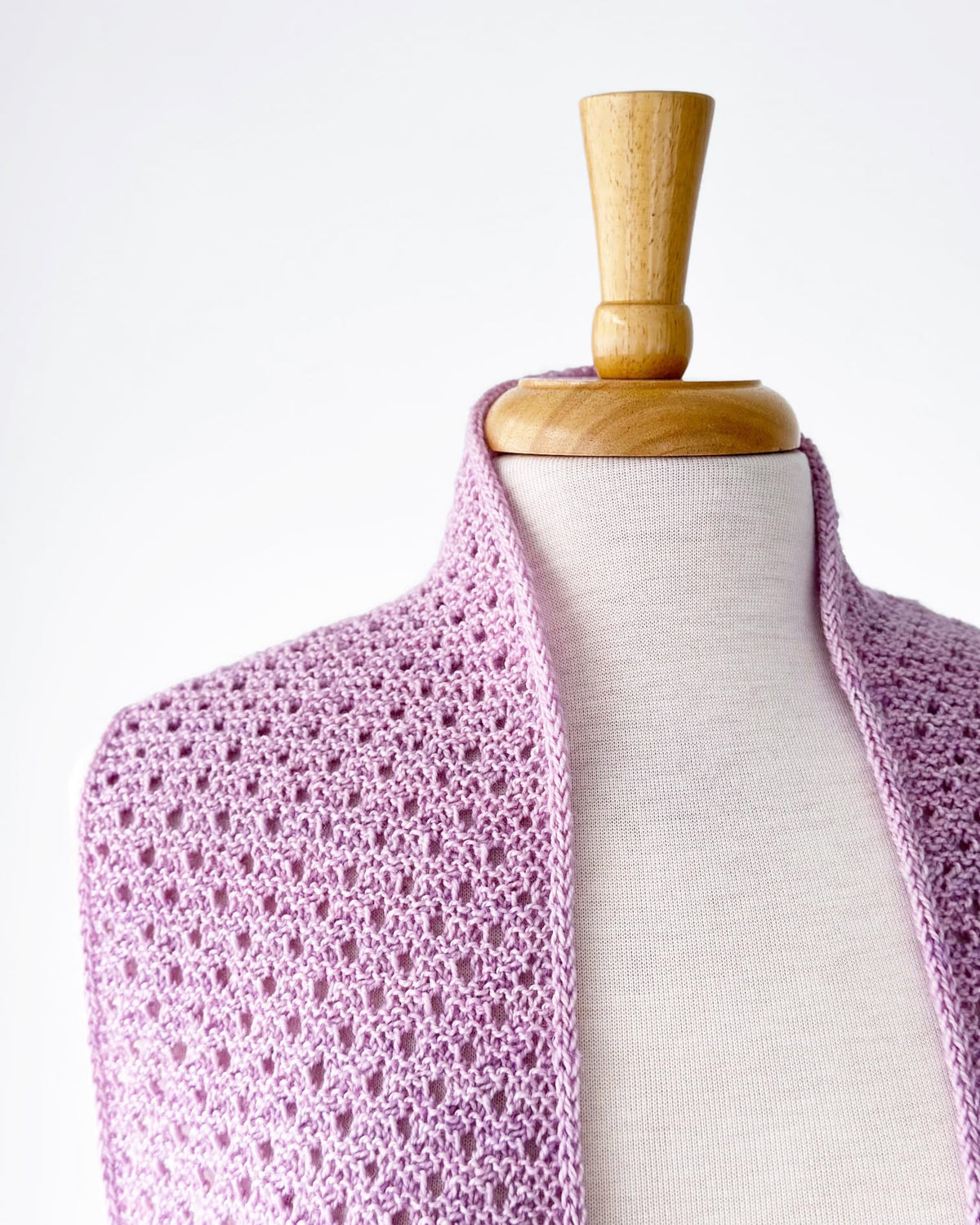 Garter Eyelet Scarf Pattern