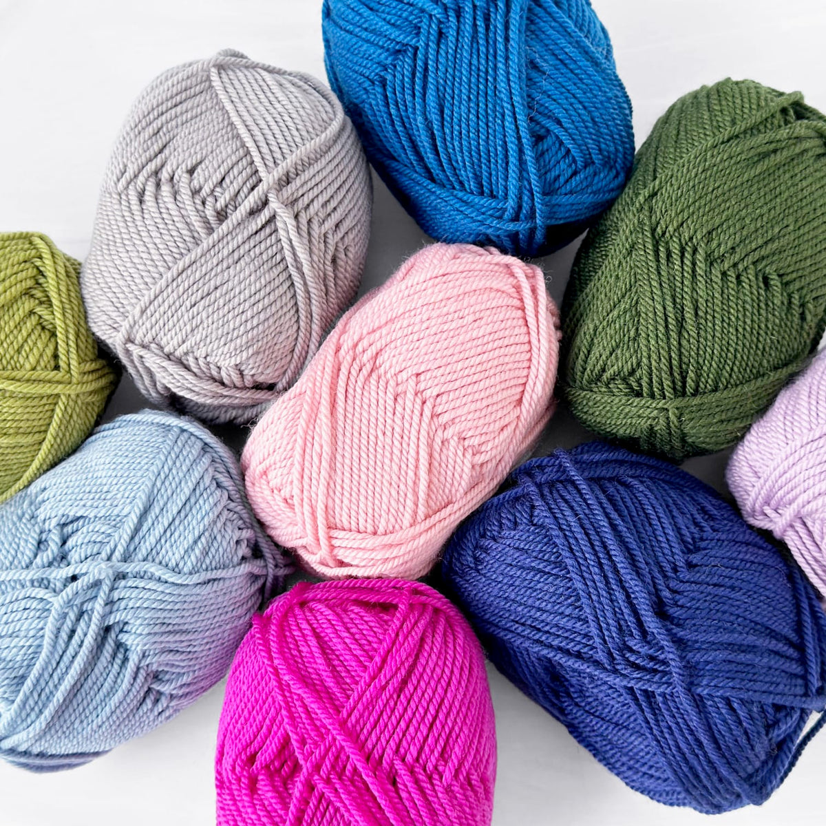 Ewe Ewe Yarns Wooly Worsted