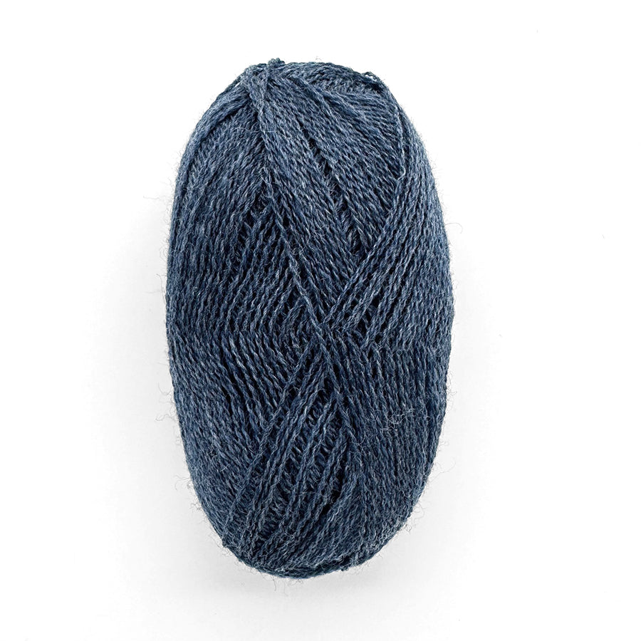 isager highland wool in denim_blue