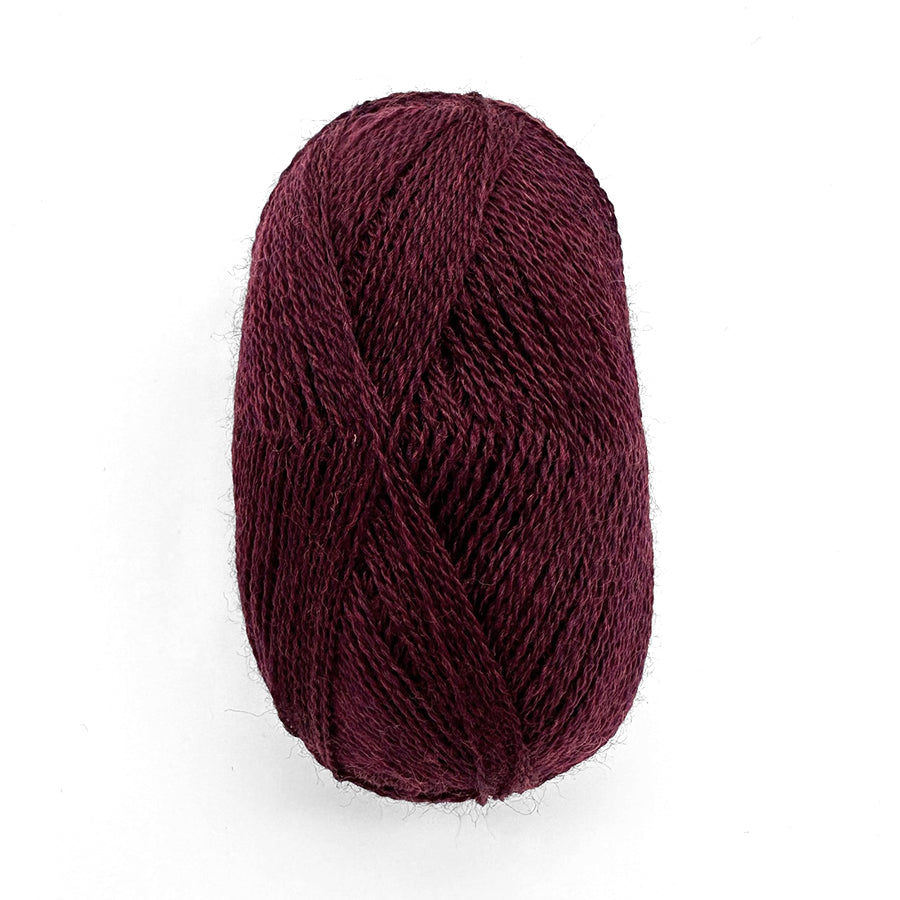 isager highland wool in wine