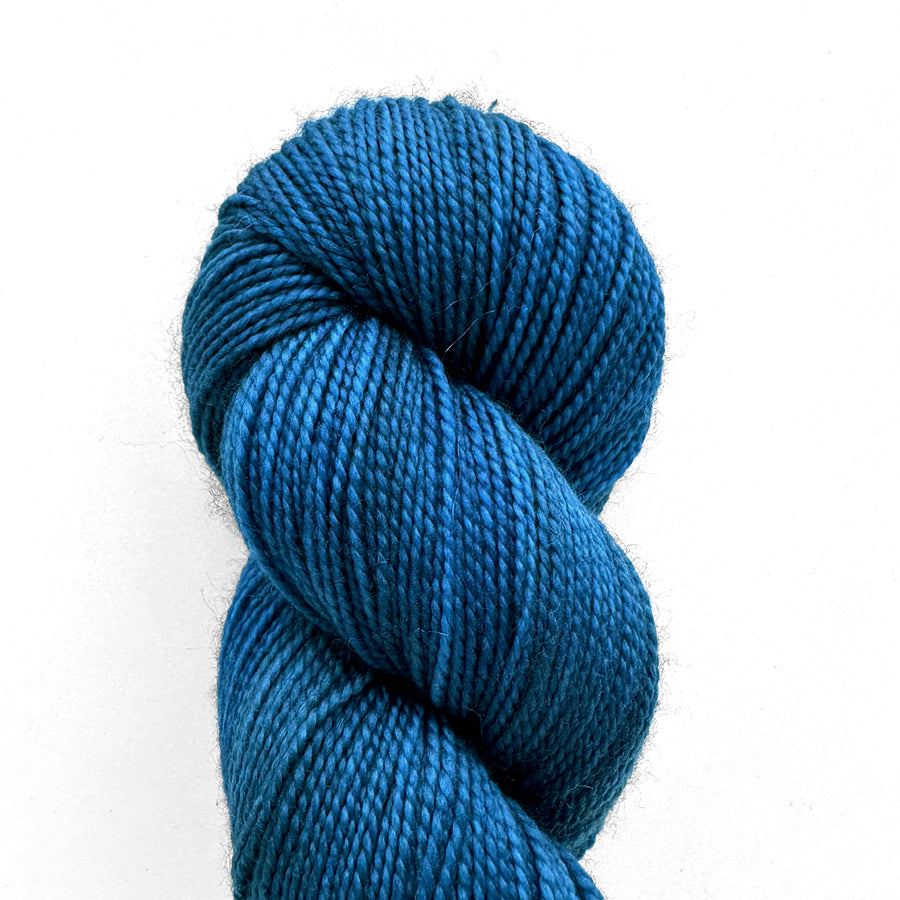 Bluebell yarn loop