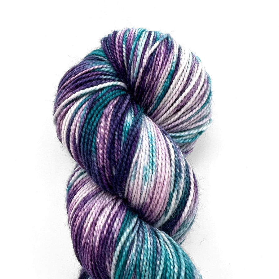 Loop Sprig Wildberry Yarn