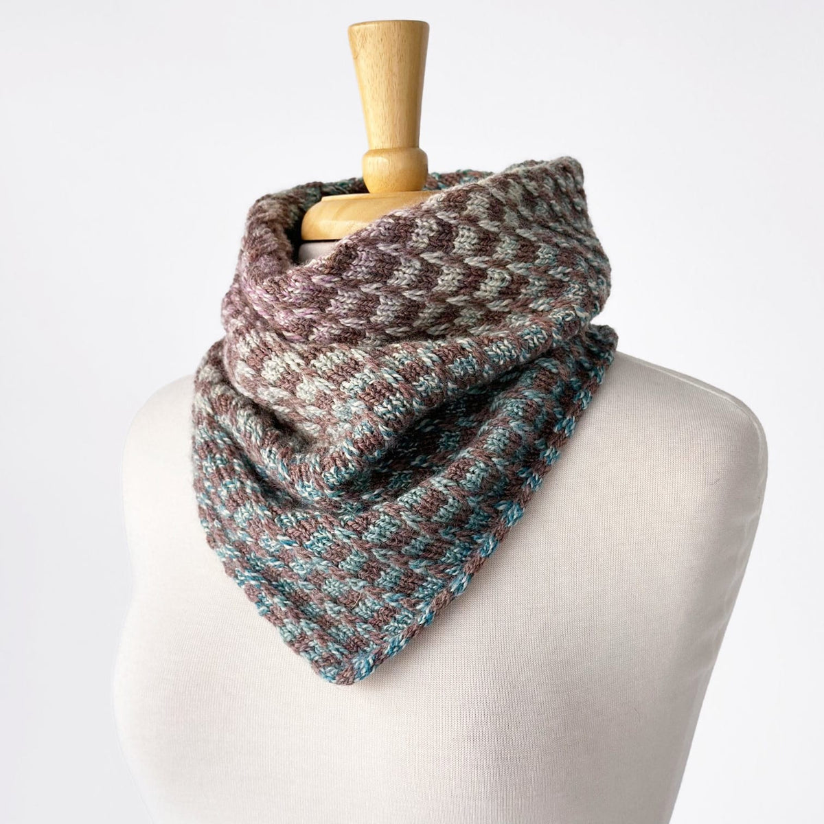 Night + Day Cowl