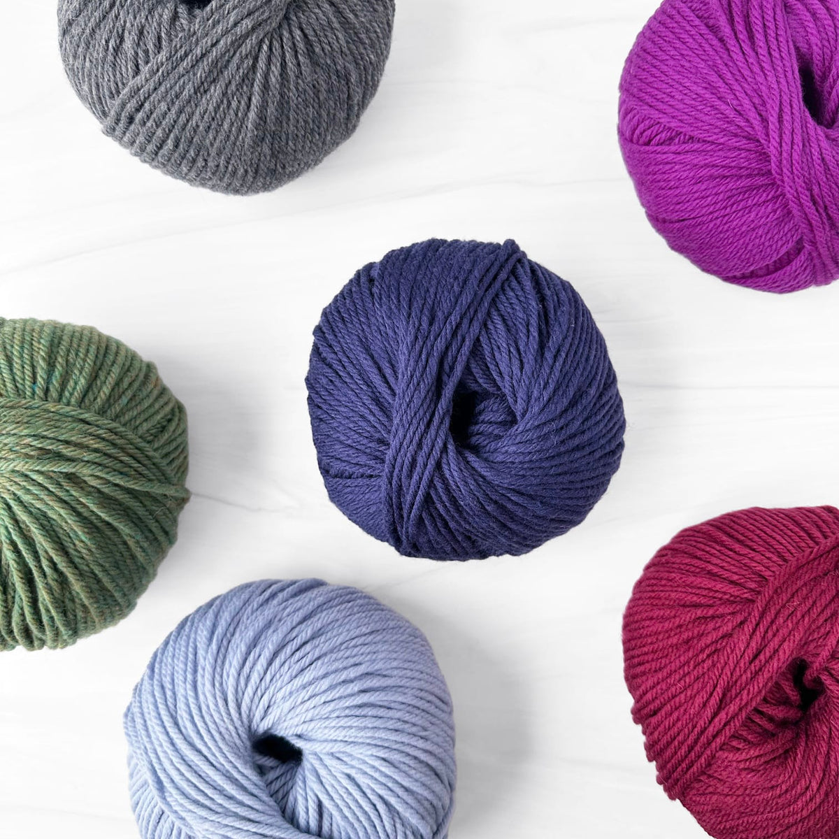 Universal Yarns Deluxe Bulky Superwash