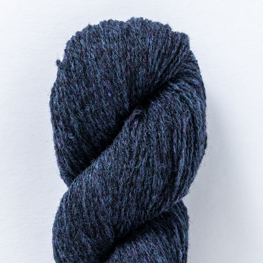 Le Petit Lambswool in dark blue black. 