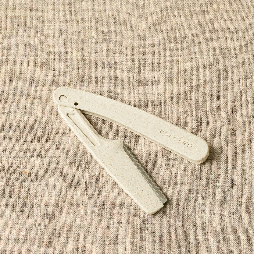 Cocoknits Fuzz Off Comb