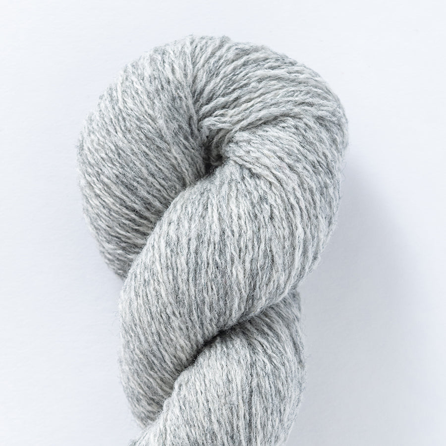 Le Petit Lambswool in Light grey.
